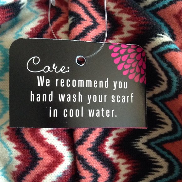 Multi-Coloured Chevron Pattern Infinity Scarf - Picture 8 of 8